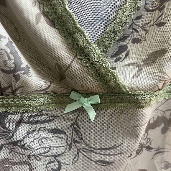 NWOT princess polly shepherd top - Picture 5 of 6